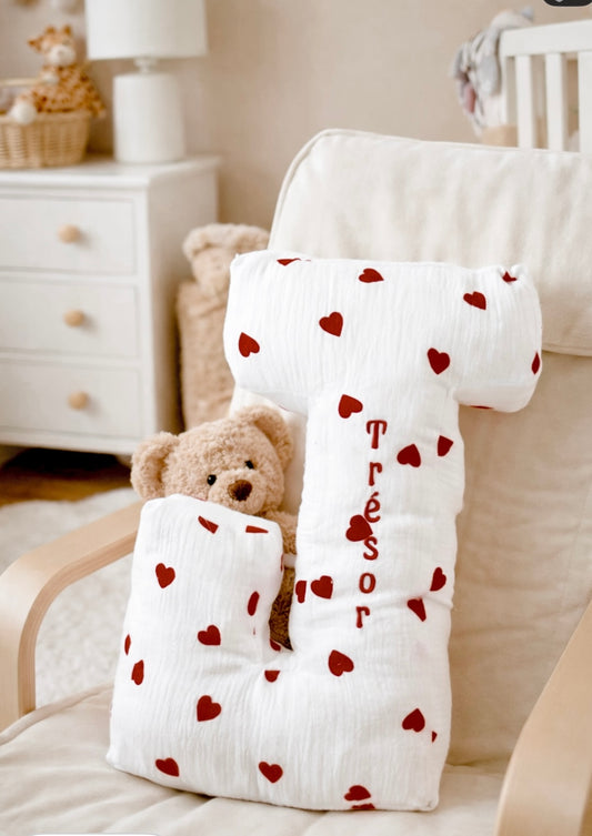 Coussin lettre